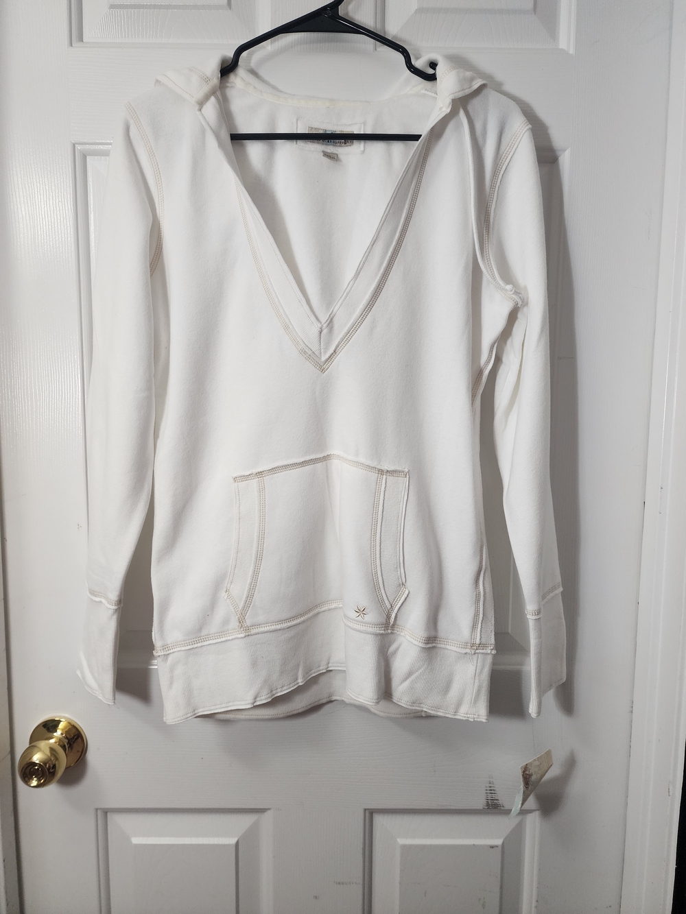 NWT - SO White V-Neck Hooded Pullover Sweatshirt Sz L